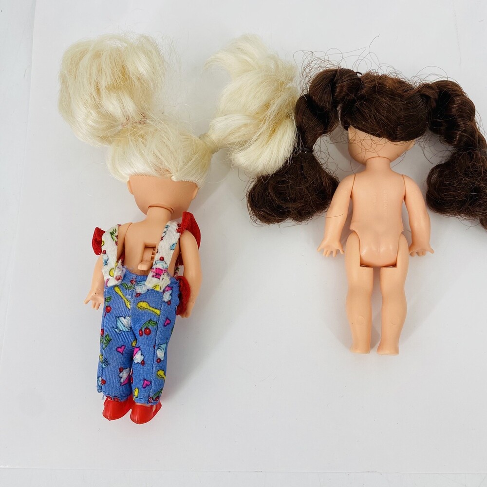 Lot of 2 Barbie Sisters- Vintage 1997 Barbie Kelly Doll Eating Fun & Chelsea - Picture 9 of 9